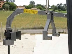 BlackStone BHD500 - Trivella Per Trattore -Cura Del Giardino blackstone bhd500 trivella per trattore trivella a trattore blackstone bhd500 23823 6 1591444308 IMG 5edb8354af3ef