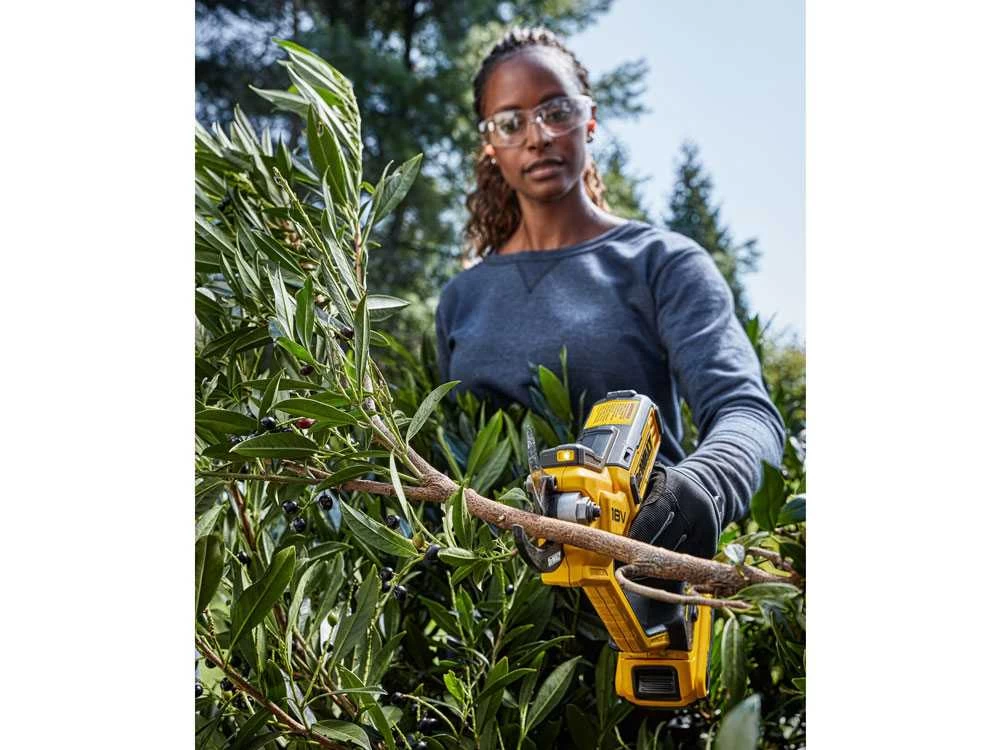 DeWalt DCMPP568P1-QW - Forbice Elettrica Da Potatura - 18V 5.0Ah 10 DeWalt DCMPP568P1-QW - Forbice Elettrica Da Potatura - 18V 5.0Ah - immagine 8