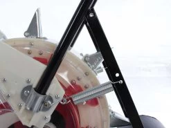 GeoTech PM 100 - Seminatrice A Spinta Con Rullo - Spandiconcime -Cura Del Giardino geotech pm 100 seminatrice a spinta con rullo spandiconcime seminatrice a spinta con rullo geotech pm 100 12798 0 1522232163 IMG 8870