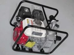 Motopompa Irrigazione A Scoppio Motore Honda GX 120 Benzina, Pompa Autoadescante -Cura Del Giardino motopompa irrigazione a scoppio motore honda gx 120 benzina pompa autoadescante motopompa per irrigazione a scoppio konshin honda gx 120 134 2 1664978107 IMG 633d8cbb2686e