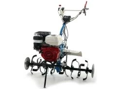 Motozappa AGT 13000 Con Motore Honda GX390 Da 389cc - Cambio Marce 2+1 Retromarcia -Cura Del Giardino motozappa agt 13000 con motore honda gx390 da 389cc cambio marce 2 1 retromarcia motozappa agt 13000 gx390 27717 8 1617351496 IMG 6066d348a1957