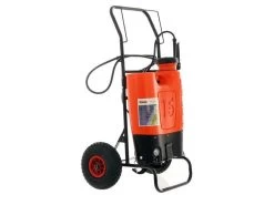 Pompa Irroratrice A Spalla Elettrica Stocker Con Trolley- Capacità Serbatoio 15L, Max 5 Bar 24 Pompa Irroratrice A Spalla Elettrica Stocker Con Trolley- Capacità Serbatoio 15L, Max 5 Bar -Cura Del Giardino pompa irroratrice a spalla elettrica stocker con trolley capacit serbatoio 15l max 5 bar pompa per irrorazione spalleggiata con trolley 15805 0 1551974174 IMG 0620