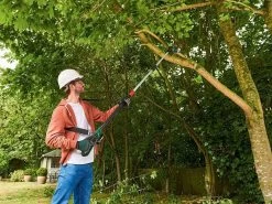 Potatore A Batteria Su Asta Telescopica BOSCH UniversalChainPole 18V -Cura Del Giardino potatore a batteria su asta telescopica bosch universalchainpole 18v potatore a batteria su asta telescopica bosch universalchainpole 17659 0 1565946839 812lJsSmS8L. SL1200