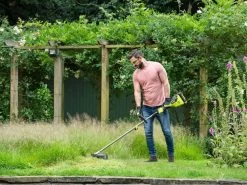 Ryobi RY36ELTX33A-0 - Decespugliatore A Batteria - 36V - SENZA BATTERIE E CARICABATTERIE -Cura Del Giardino ryobi ry36eltx33a 0 decespugliatore a batteria 36v senza batterie e caricabatterie decespugliatore a batteria ryobi ry36eltx33a 0 28694 1 1619612877 IMG 608954cd7362e