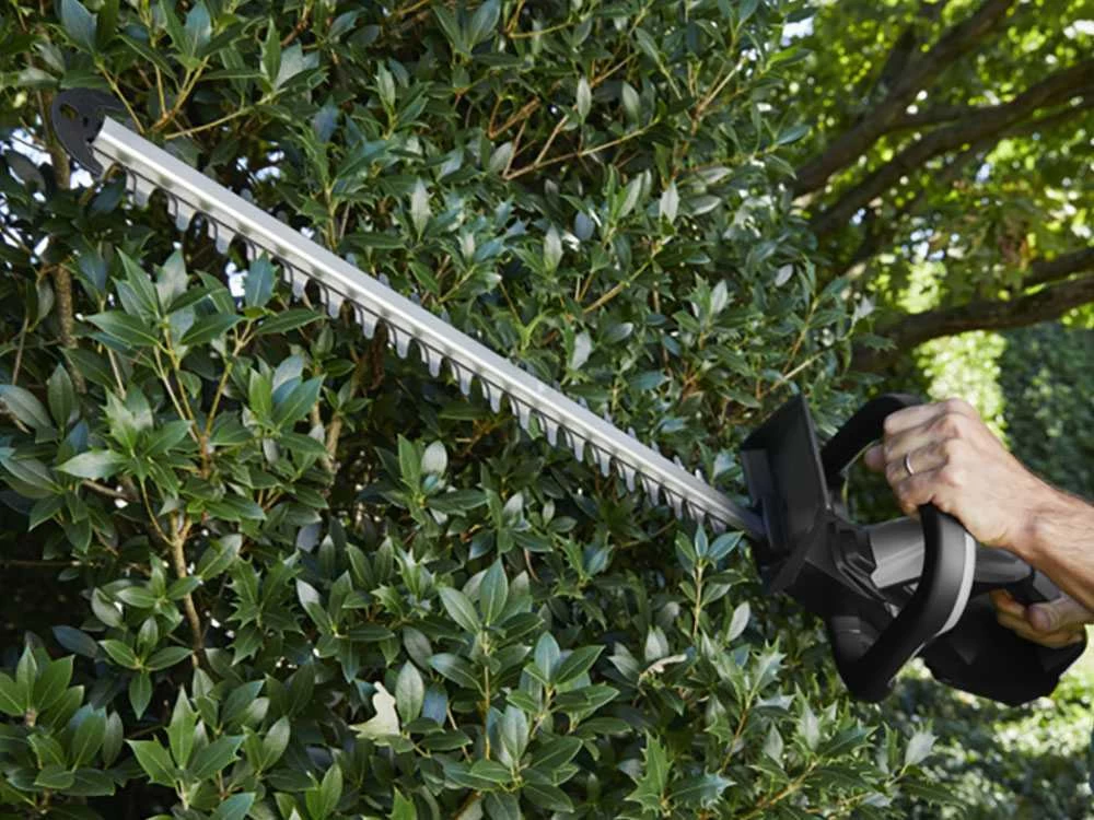 Tagliasiepi Elettrico A Batteria Alpina AHT 20 LI - Lunghezza Di Taglio 55 Cm - immagine 4