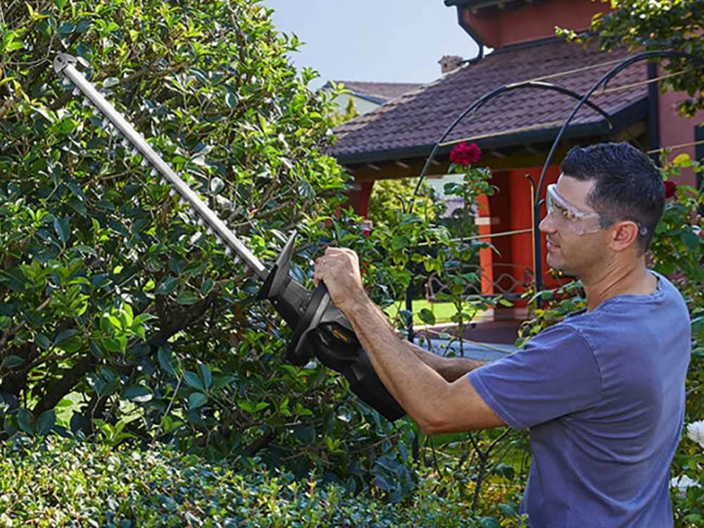 Tagliasiepi Elettrico A Batteria Alpina AHT 20 LI - Lunghezza Di Taglio 55 Cm - immagine 5